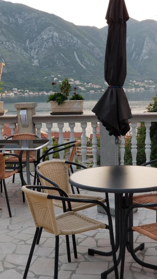 Azure Adriatic Lägenhet Kotor Exteriör bild